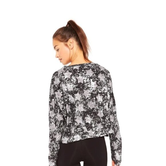 💕TEREZ💕 Heathered Stars Balayage Sweater - Picture 5 of 13